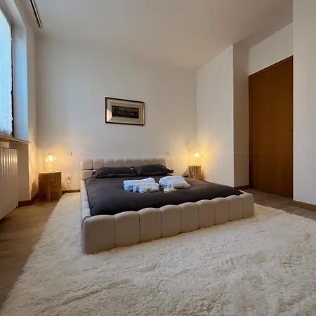 Apartment Your Italian
